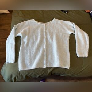 Sezane XL light blue Gaspard sweater